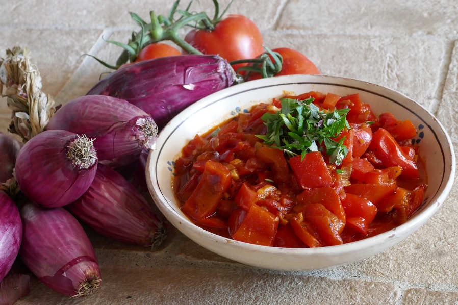 Letscho – Paprika-Tomatengemüse | Gewürze der Welt