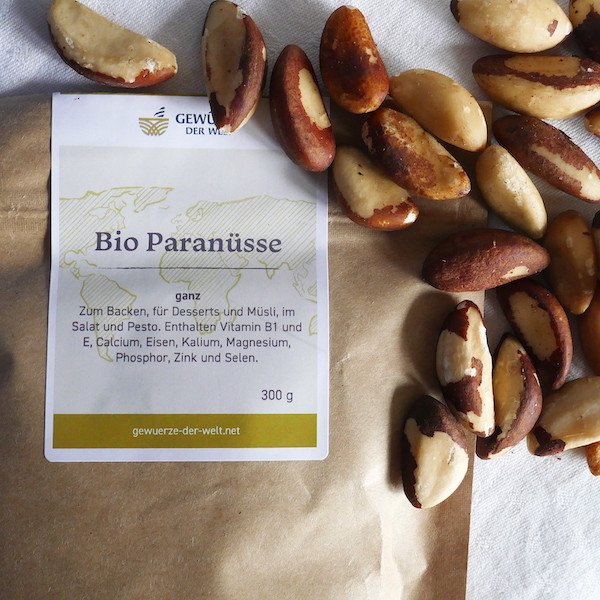 Bio Paranüsse ganz