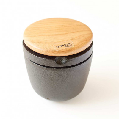 Gusseiserne Kräuter- & Gewürzmühle Swing von Skeppshult Gusseiserne Kräuter- & Gewürzmühle Swing von Skeppshult