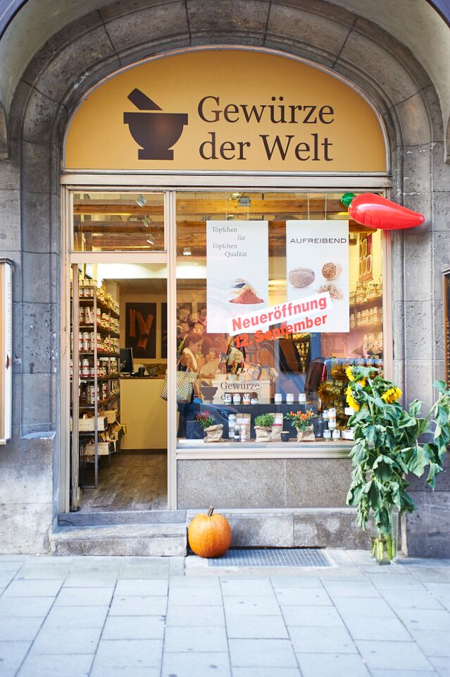 action laden in münchen