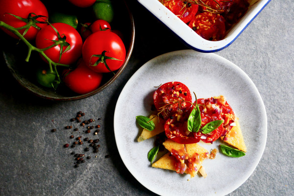 Polenta-und-Ofentomaten-Ein-Spatsommerrezept