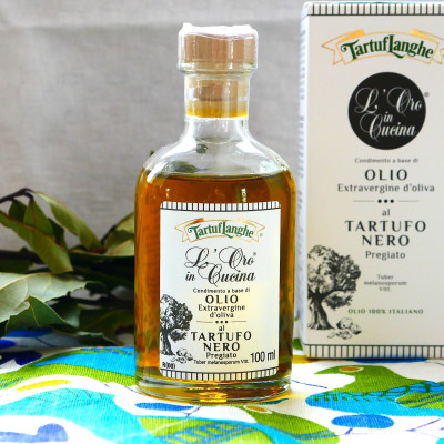 Schwarzes Wintertrüffel-Olivenöl Schwarzes Wintertrüffel-Olivenöl