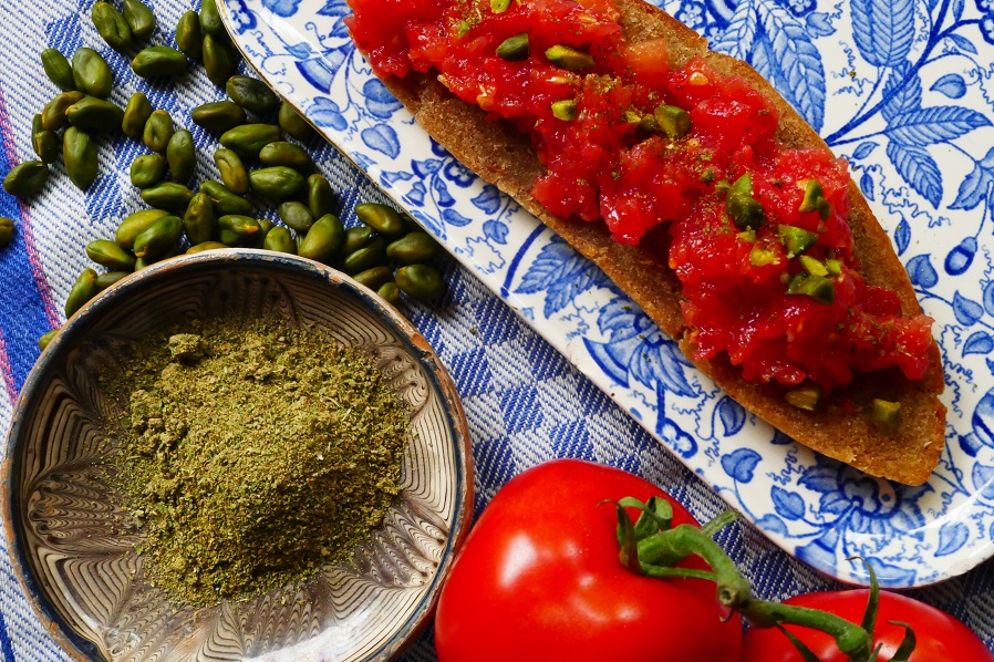 Freitags was Schnelles? Tomatenbrot! | Gewürze der Welt